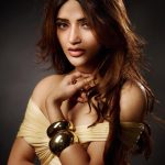 Sree Leela: గ్లామర్ డోస్ పెంచిన శ్రీ లీల.. వారి మాయలో పడిపోయిందా?