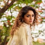 Aditi Shankar: ఆ కళ్ళతోనే మాయ చేస్తావా చెలి.. కుర్రాళ్ల పరిస్థితేంటి?