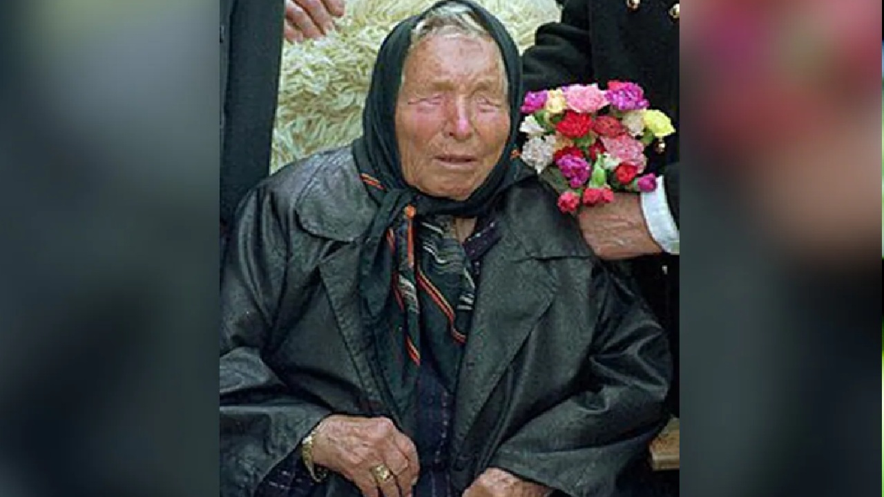 Baba Vanga Predictions: బాబా వంగా అంచనాల ప్రకారం 2025లో ఈ రాశుల వారు సూపర్ రిచ్ అయిపోతారు