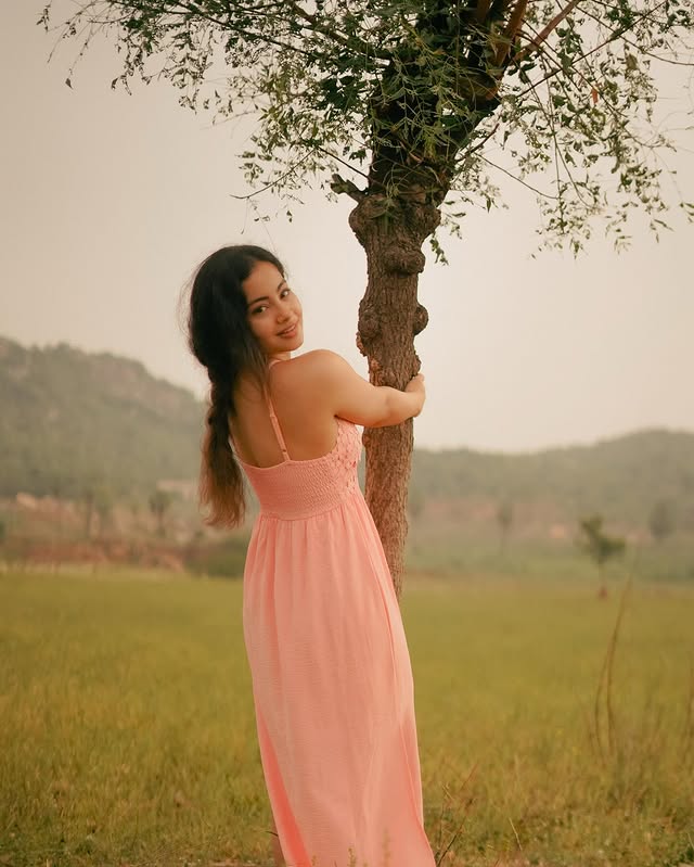 Shriya Kontham Photo Gallery