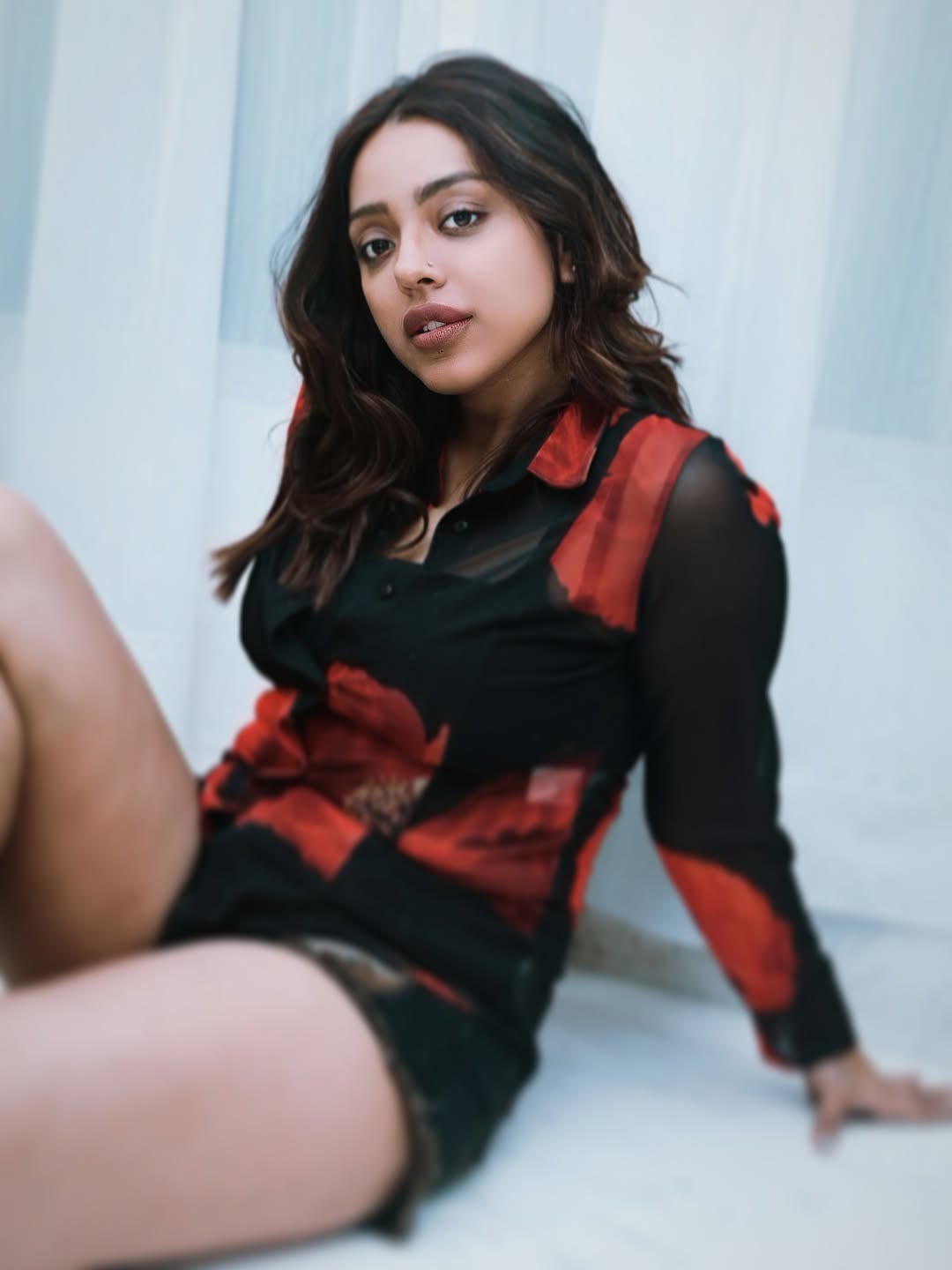 Actress Deviyani Sharma Photo Gallery