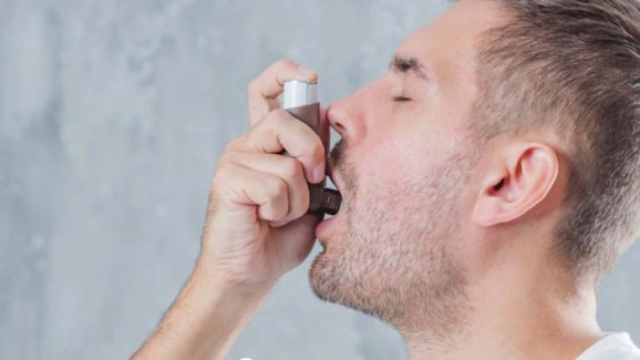 Asthma: ఆస్తమా రోగులు వర్షాకాలంలో.. తప్పకుండా తీసుకోవాల్సిన జాగ్రత్తలు !
