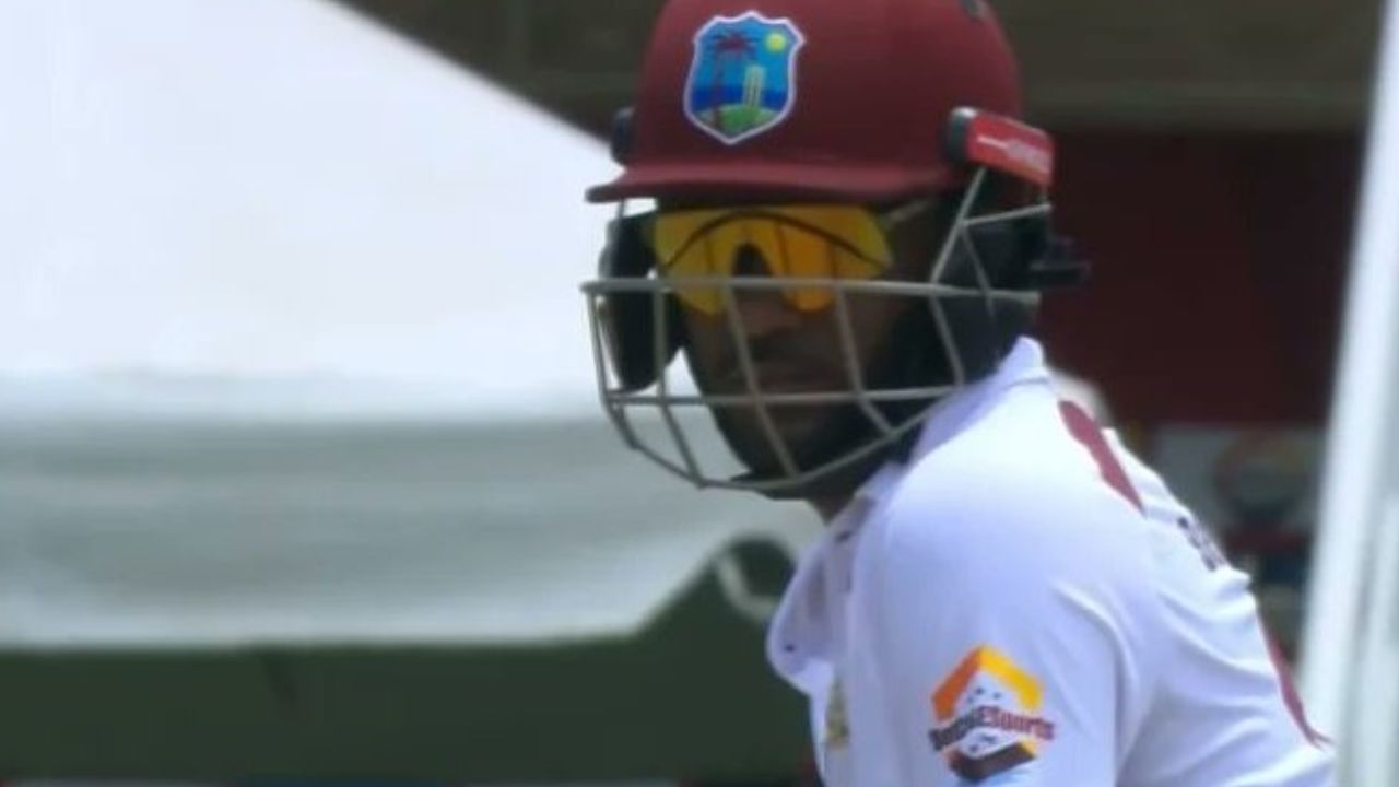 WI VS AUS : స్పెట్స్ పెట్టుకొని ఆడటం ఏంట్రా… విండీస్ ప్లేయర్ విధ్వంసం