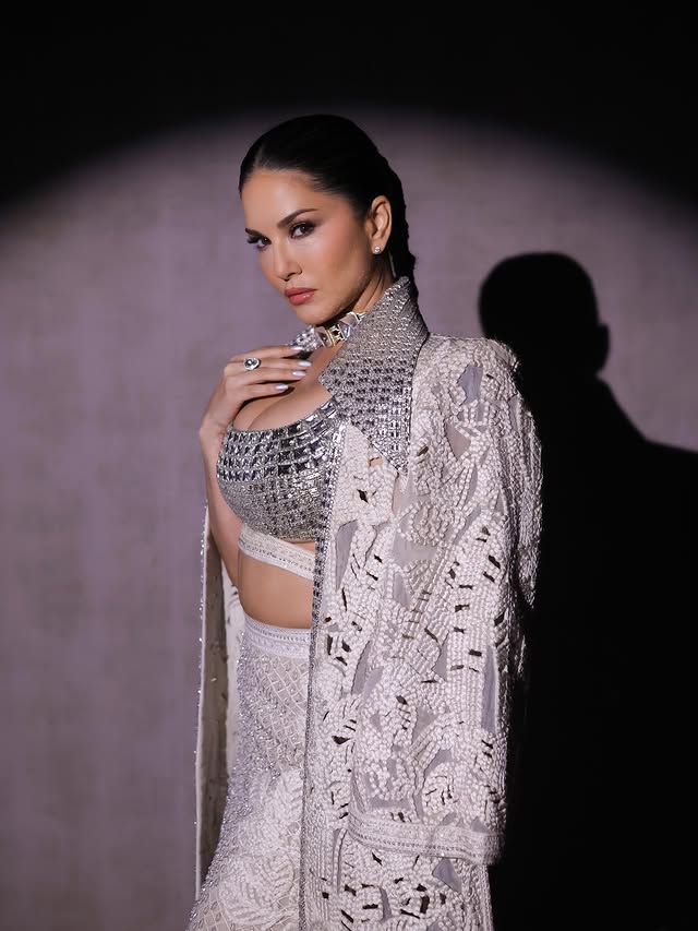 Sunny Leone Photo Gallery
