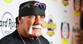 Hulk Hogan : ఫ్రెండ్ భార్యతో 'ఆ పని' చేస్తూ దొరికిపోయిన క్రీడాకారుడు.. ఆ వీడియోతో రూ.1210 కోట్లు సాధించాడు