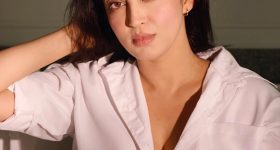 Actress Radhika: అనారోగ్యానికి గురైన నటి రాధిక... రెండు రోజులుగా హాస్పిటల్ లోనే!