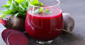 Beetroot Juice: వీళ్లు.. బీట్ రూట్ జ్యూస్ అస్సలు తాగకూడదు తెలుసా ?