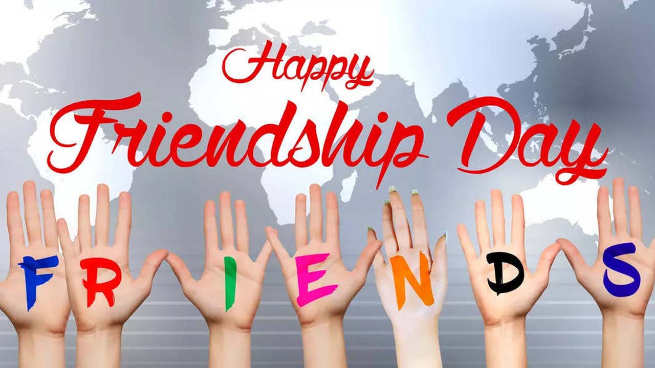 Friendship Day Gift Ideas: మీ బెస్ట్ ఫ్రెండ్స్‌కి ఈ గిఫ్ట్స్ ఇవ్వండి.. మీ బంధం మరింత స్ట్రాంగ్ అవుతుంది !