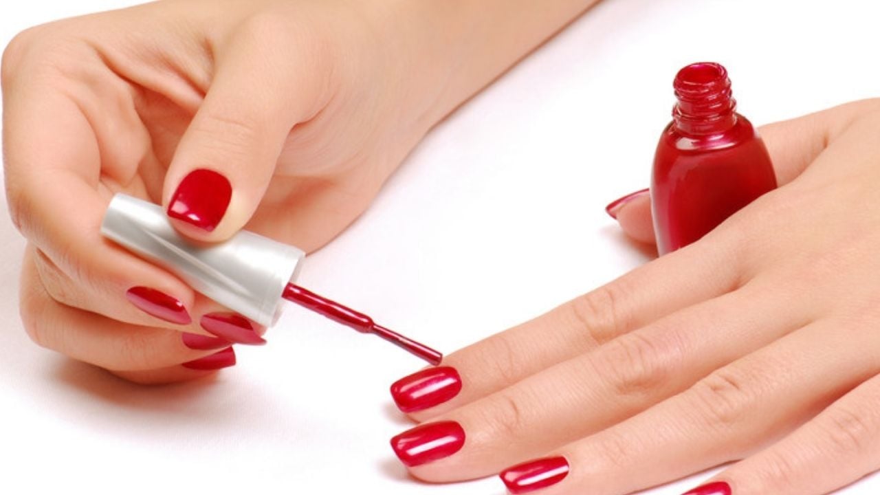 Nail Polish: నెయిల్ పాలిష్ వాడితే.. ఇంతా డేంజరా ?