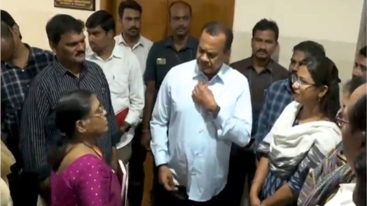Telugu film industry: టాలీవుడ్ వివాదం… రంగంలోకి ప్రభుత్వం.. సోమవారం నుంచి షూటింగ్ స్టార్ట్?