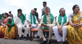 CM Chandrababu: మండుటెండలో సీఎం ప్రోగ్రామ్.. స్టేజ్ లేదు, షామియానాలు లేవు.. ఎందుకంటే?
