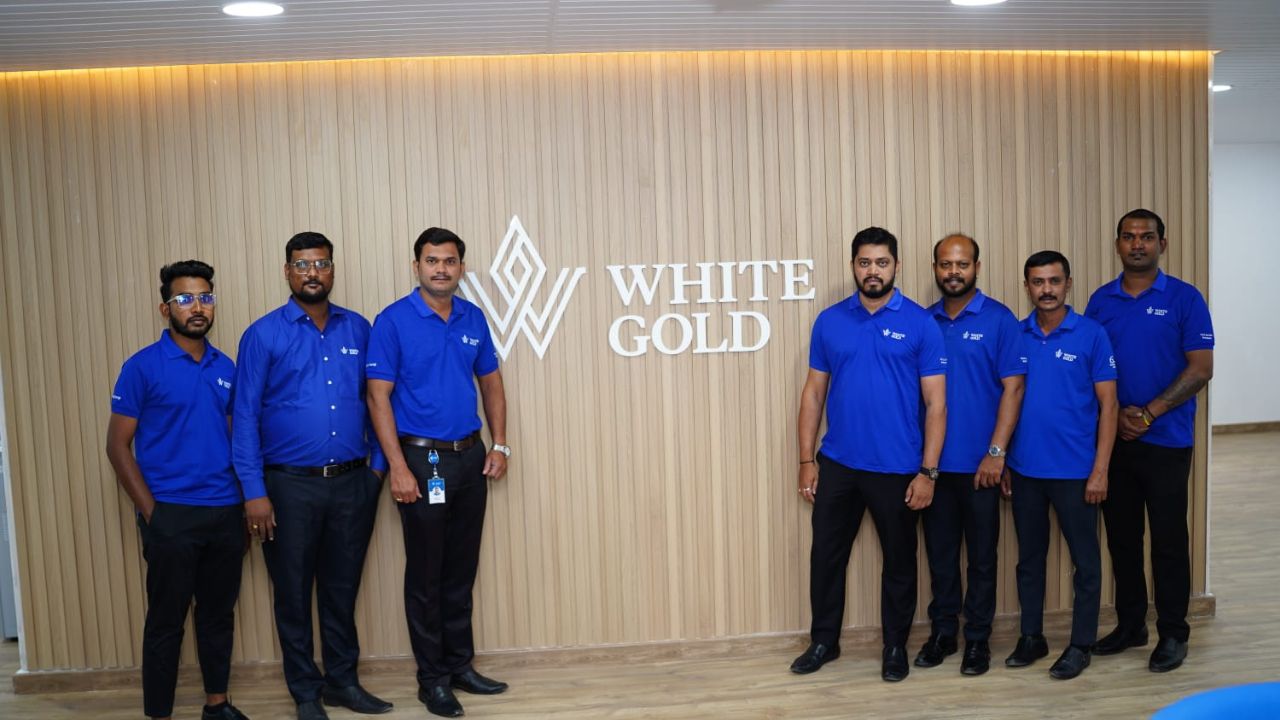 White Gold: పాత బంగారం అమ్మాలనుకుంటున్నారా.. ఇలా చేస్తే క్షణాల్లో డబ్బు మీ చేతికి!