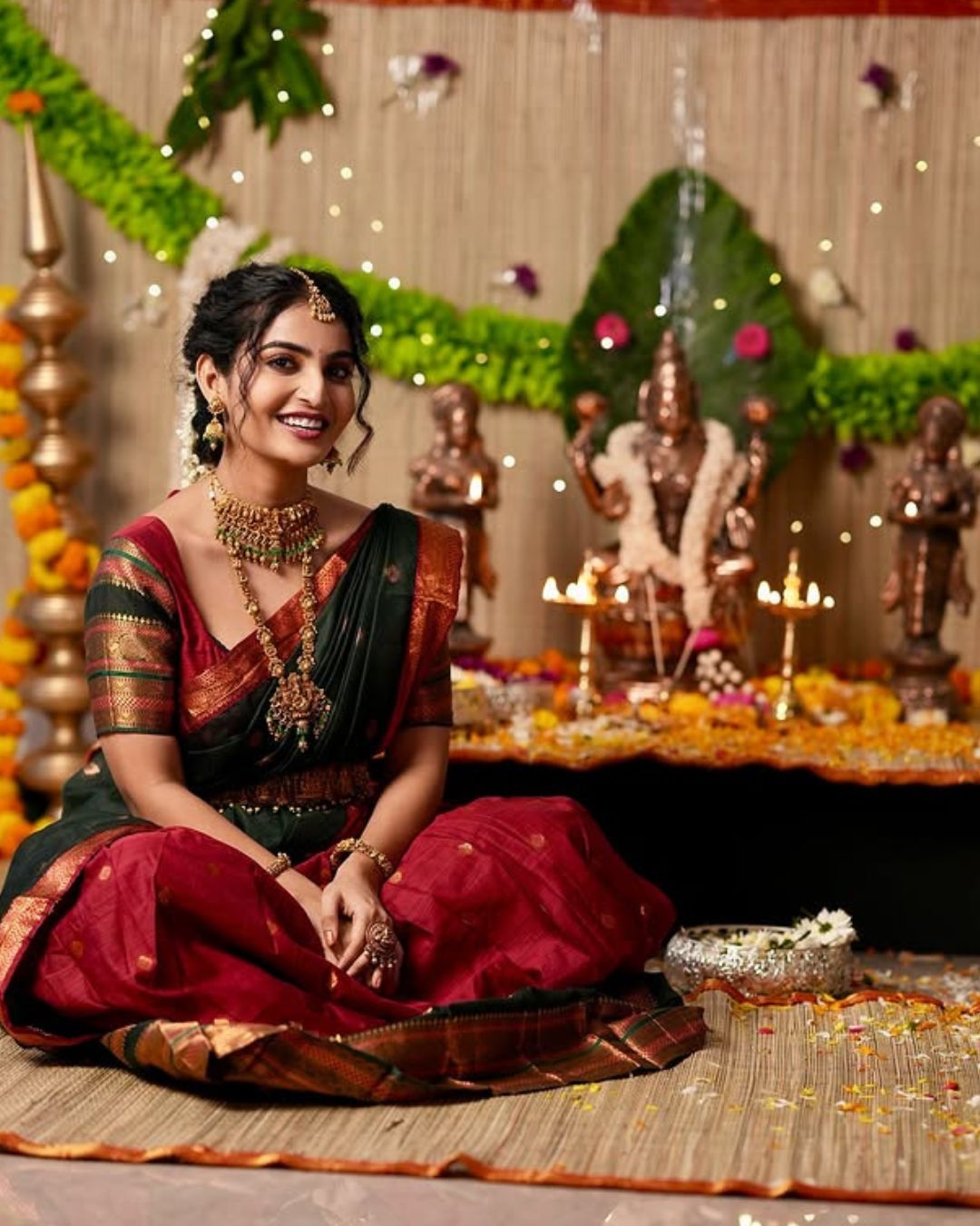 Ananya Nagalla : వరలక్ష్మివ్రతం చేసుకున్న అనన్య నాగళ్ల.. లంగాహోణిలో ఎంత అందంగా ఉందో..