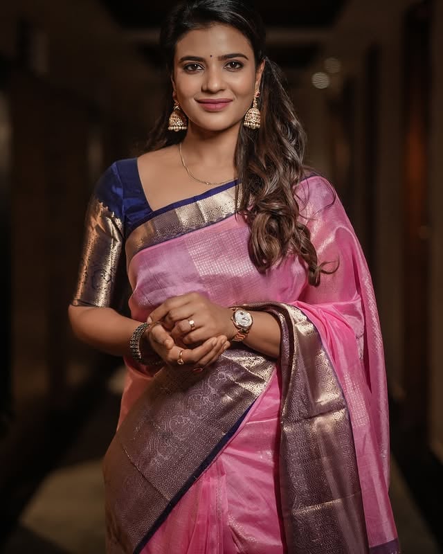 Aishwarya Rajesh Photo Gallery