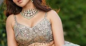 Iswarya Menon : గార్జీయస్ లుక్ లో ఐశ్వర్య మీనన్.. ఎంత అందంగా ఉందో..