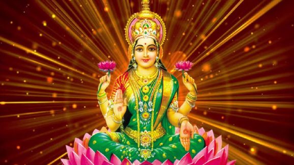 Sravana Masam: శ్రావణ మాసంలో వచ్చే పౌర్ణమి నాడు ఈ వస్తువులను దానం చేస్తే మీ కోరికలన్నీ నెరవేరుతాయి